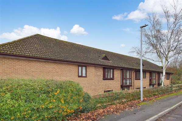 The Cloisers, London Road, Amesbury, SP4 7JX