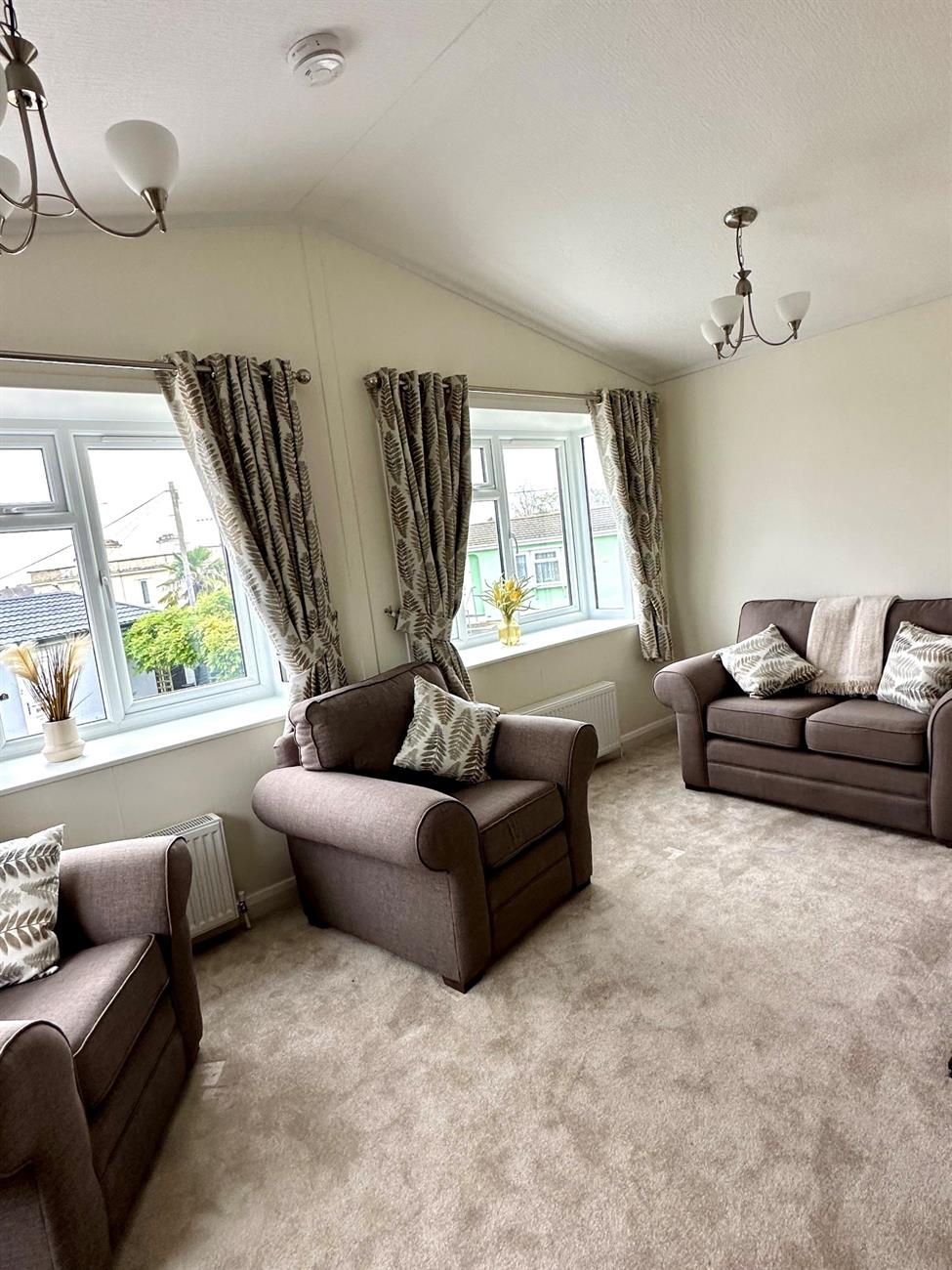 Park Home for sale in Bungalow Park, Holders Road, Amesbury, SP4 7PL