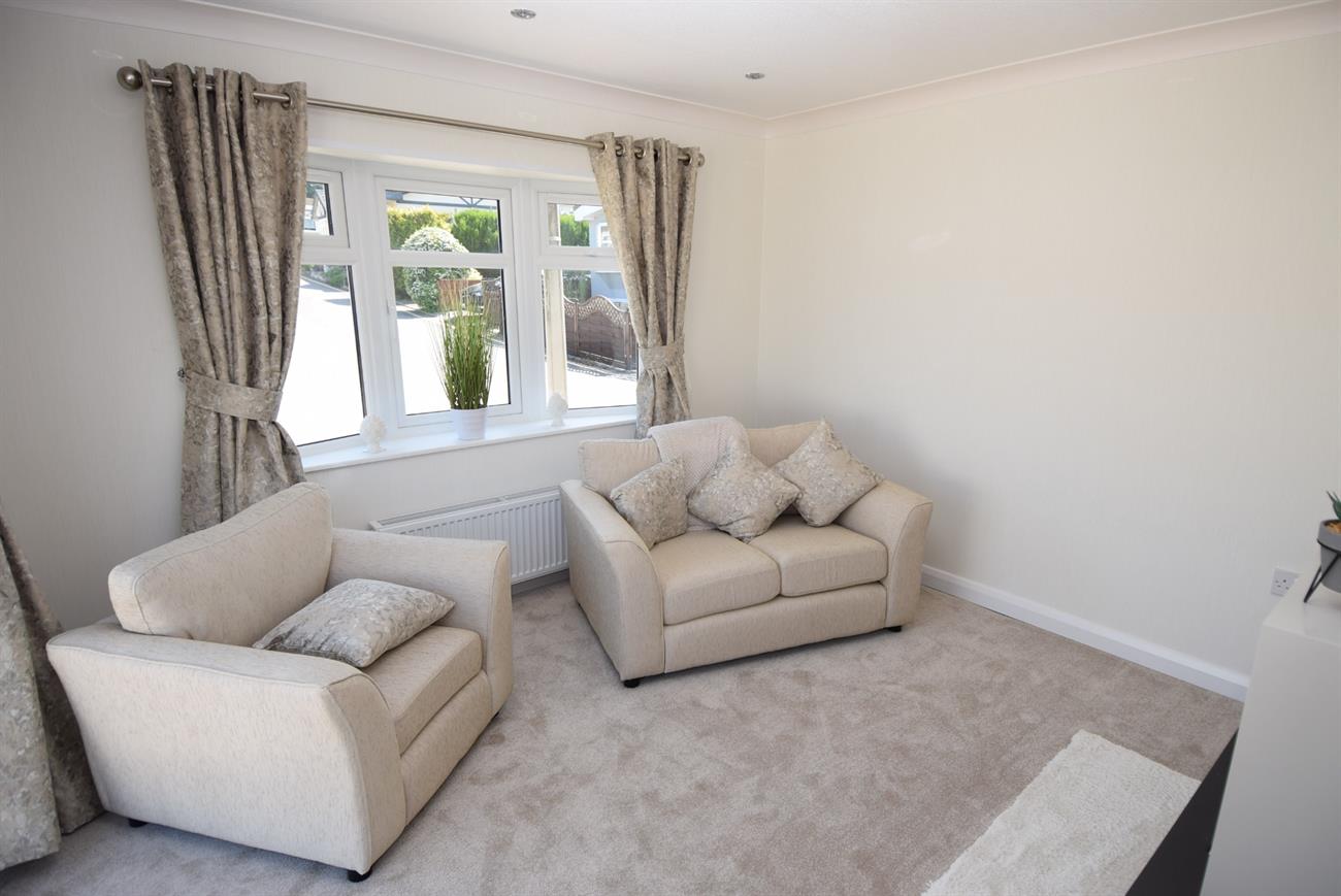 Park Home for sale in Bungalow Park, Holders Road, Amesbury, SP4 7PJ