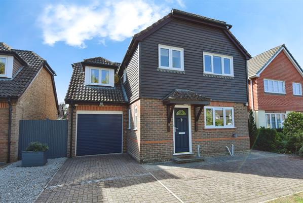 Fosters Bushes, Amesbury, SP4 7SG