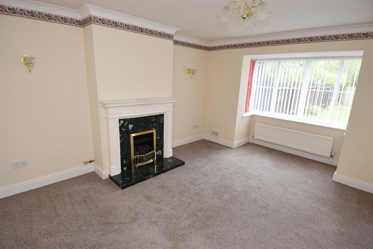 SemiDetached House for sale in Tanners Field, Amesbury, SP4 7SE SP4 7SE Simon Colligan