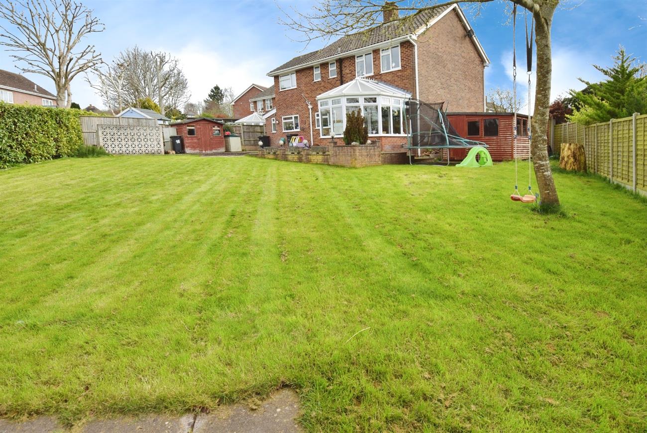 Detached House for sale in Meadway, Shrewton, SP3 4HE SP3 4HE Simon Colligan