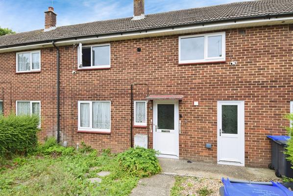 Cadnam Crescent, Amesbury, SP4 7LD