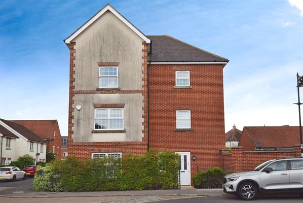 Shears Drive, Amesbury, SP4 7YA